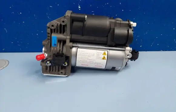 Mercedes-Benz GLE (W166 - C292) Air suspension compressor/pump A1663200104 1663200104
