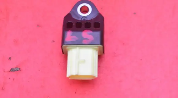 Toyota Yaris Sensor 89831-0D090