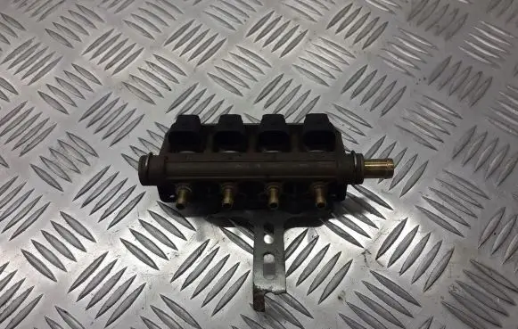 Renault Megane I LP gas injector 67R-017064