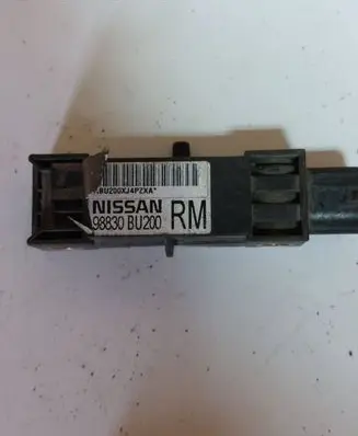 Nissan Almera Tino Airbag deployment crash/impact sensor 98830BU200