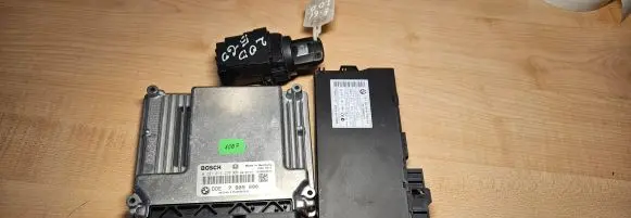 BMW 5 E60 E61 Engine control unit/module 7809000 9147195