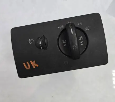 Ford Mondeo Mk III Light switch 1S7T13A024GB 010305