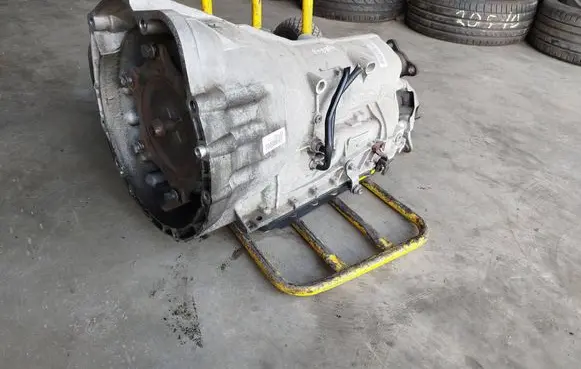 BMW 3 E90 E91 Automatic gearbox 7592524 7591971 1071032