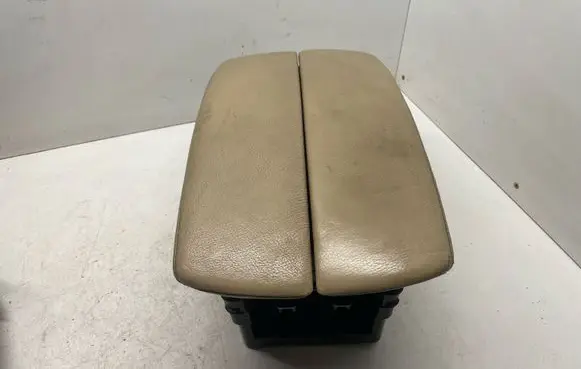 BMW X5 E70 Armrest 0117844