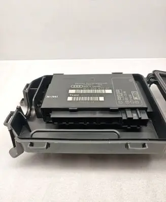 Audi A4 S4 B6 8E 8H Comfort/convenience module 8E0959433AR 00002727B3 00620078