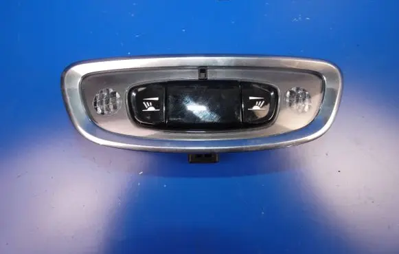 Volvo S90, V90 Front seat light 3157643