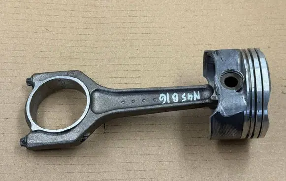 BMW 1 E81 E87 Piston with connecting rod 084167 7504 N45B16