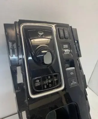 Mitsubishi Eclipse Cross Gear shifter surround trim plastic SPC08949