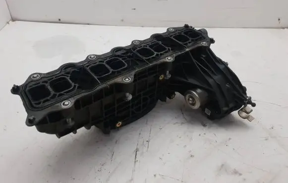 Mercedes-Benz C W204 Intake manifold A6510900037 6510903037 6510900037part