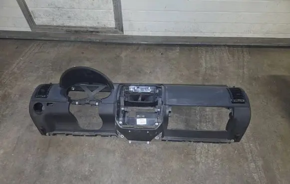 Volkswagen Polo IV 9N3 Dashboard 6Q1857003