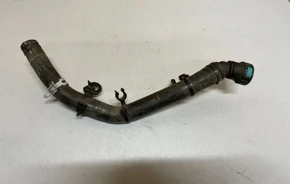 Ford Fiesta Engine coolant pipe/hose