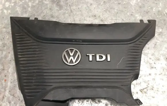 Volkswagen Multivan T6 Engine cover (trim) 7E0801557BILI 7E0801557