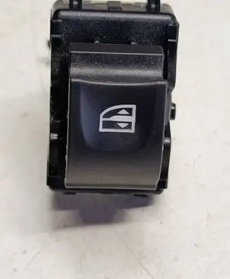 Renault Captur Electric window control switch 254218614RU5 254218614R