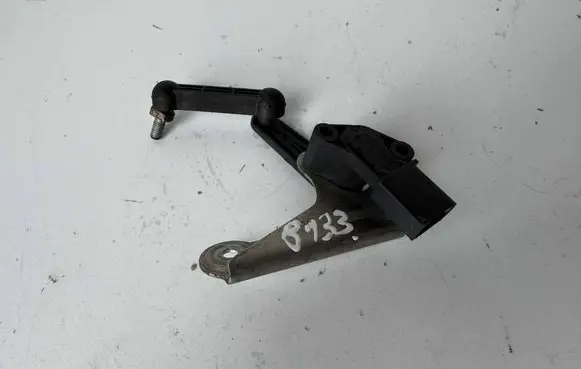 Tesla Model S Air suspension front height level sensor 102794600A