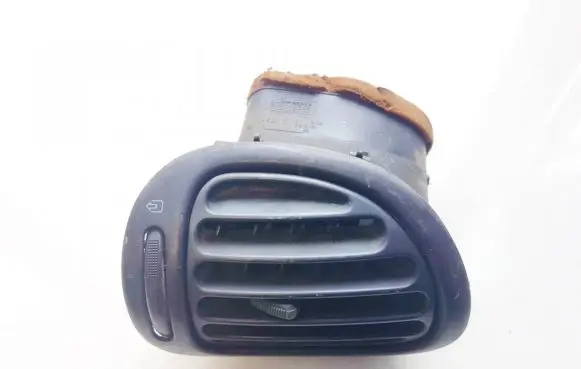 Peugeot 206 Dash center air vent grill 9632184877