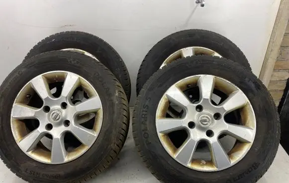 Nissan Note (E11) R15 alloy rim 
