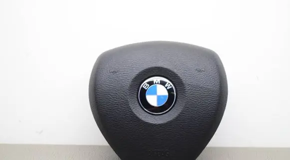 Steering wheel airbag