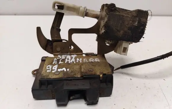 Seat Alhambra (Mk1) Tailgate/trunk/boot lock/catch/latch