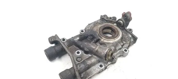 Subaru Impreza I Oil pump 