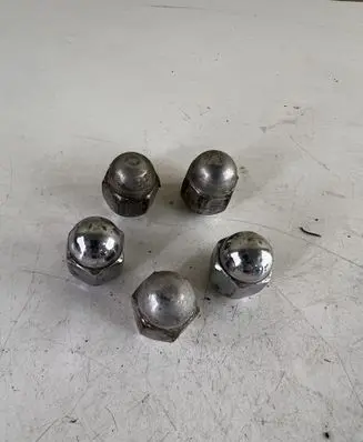 Nuts/bolts