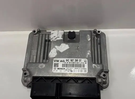 Skoda Fabia Mk3 (NJ) Engine control unit/module 04C907309BT 0261S21434
