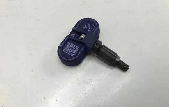 Tesla Model Y Tire pressure sensor 149070101C