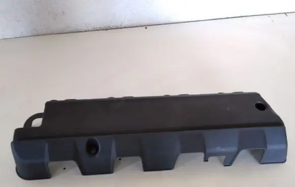 Chevrolet Corvette C7 Engine cover (trim)