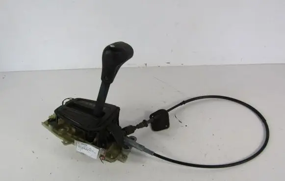 Mazda 323 Gear shifter/selector 