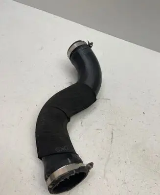 Audi A4 S4 B8 8K Intercooler hose/pipe 8K0145737J 8KB119771RC