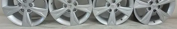 Toyota C-HR I R17 alloy rim PW457-10001