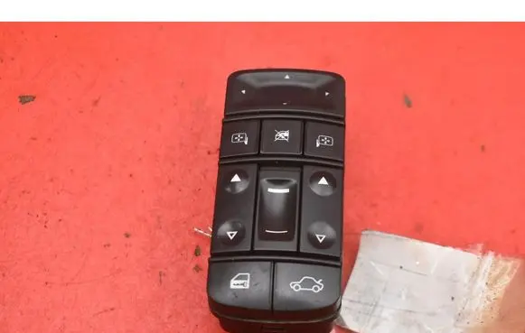 Opel Vectra C Electric window control switch 687833988