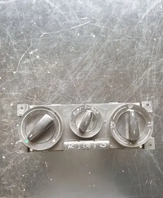 Ford Galaxy Climate control unit YM2F19D840AC