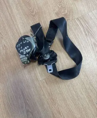 Citroen C5 Front seatbelt B507744 040066