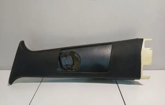BMW X5 E53 (B) pillar trim (top) 8203871