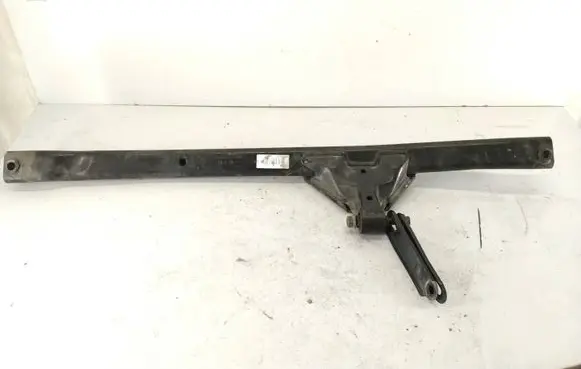 Volvo XC70 Engine mounting bracket 30723983 341S0