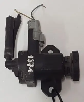 Citroen C5 Turbo solenoid valve 9635704380 0928400414