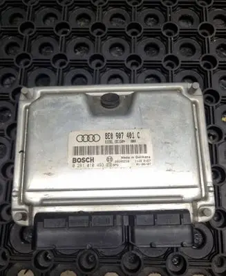 Audi A6 S6 C6 4F Engine control unit/module 8E0907401C 28SA5210 0281010493