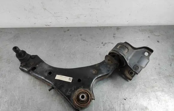 Land Rover Discovery Sport Front control arm LR126119 LR104885 LR110313