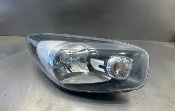 KIA Picanto Headlight/headlamp 921021Y0