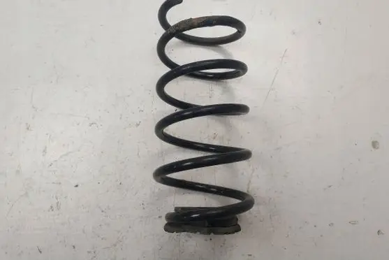 Opel Corsa D Rear coil spring 424112