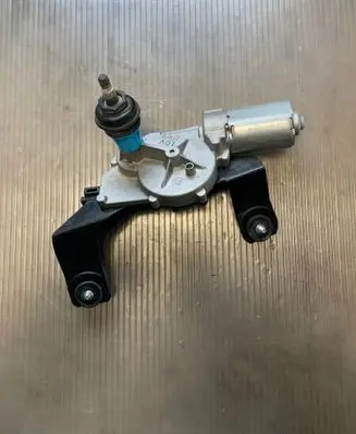Hyundai Santa Fe Rear window wiper motor 987002W000 F00S2B2225