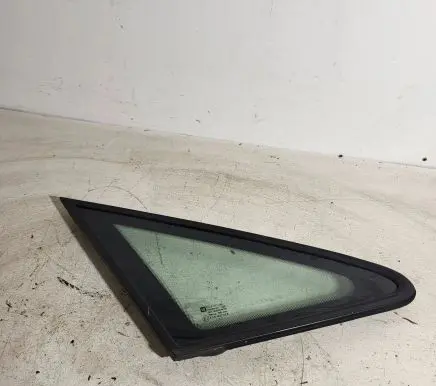 Opel Zafira A Front door vent window glass four-door 43R007022 DOT36AS2M129