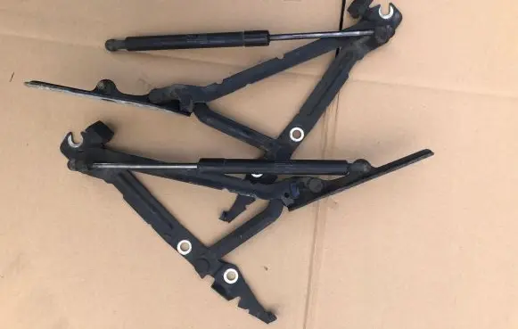 Volvo S80 Tailgate/trunk/boot hinge