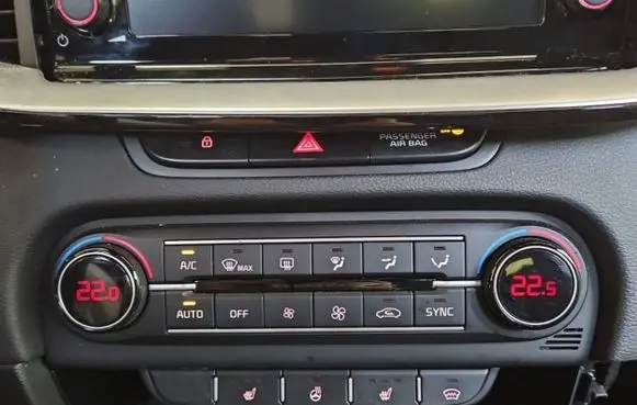 KIA Ceed Climate control/heater control trim 97250-J7210 IMPRK1405711