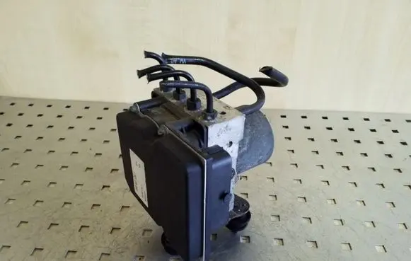 Audi A4 S4 B8 8K ABS Pump 8K0614517BK 0265236075 8K0907379T