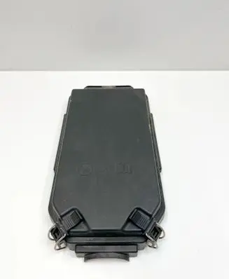 Mercedes-Benz SL R231 Fuse box cover A2315400282 2315400282