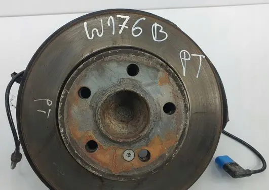 Mercedes-Benz A W176 Rear wheel hub 2460406