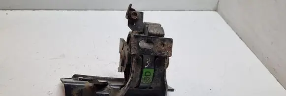 Gearbox mount