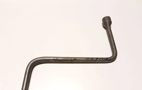 SsangYong Rexton I Wheel nut wrench 