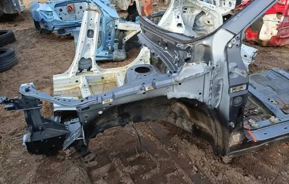 Lexus RX 450H Front quarter panel 